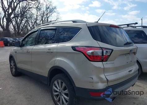 2017 Ford Escape Titanium из США, поврежденный, VIN 1FMCU0JD7HUB80144